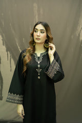Black  Iris Embroidered 2pcs