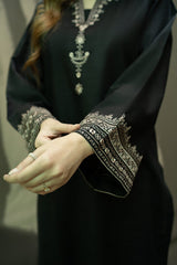 Black  Iris Embroidered 2pcs